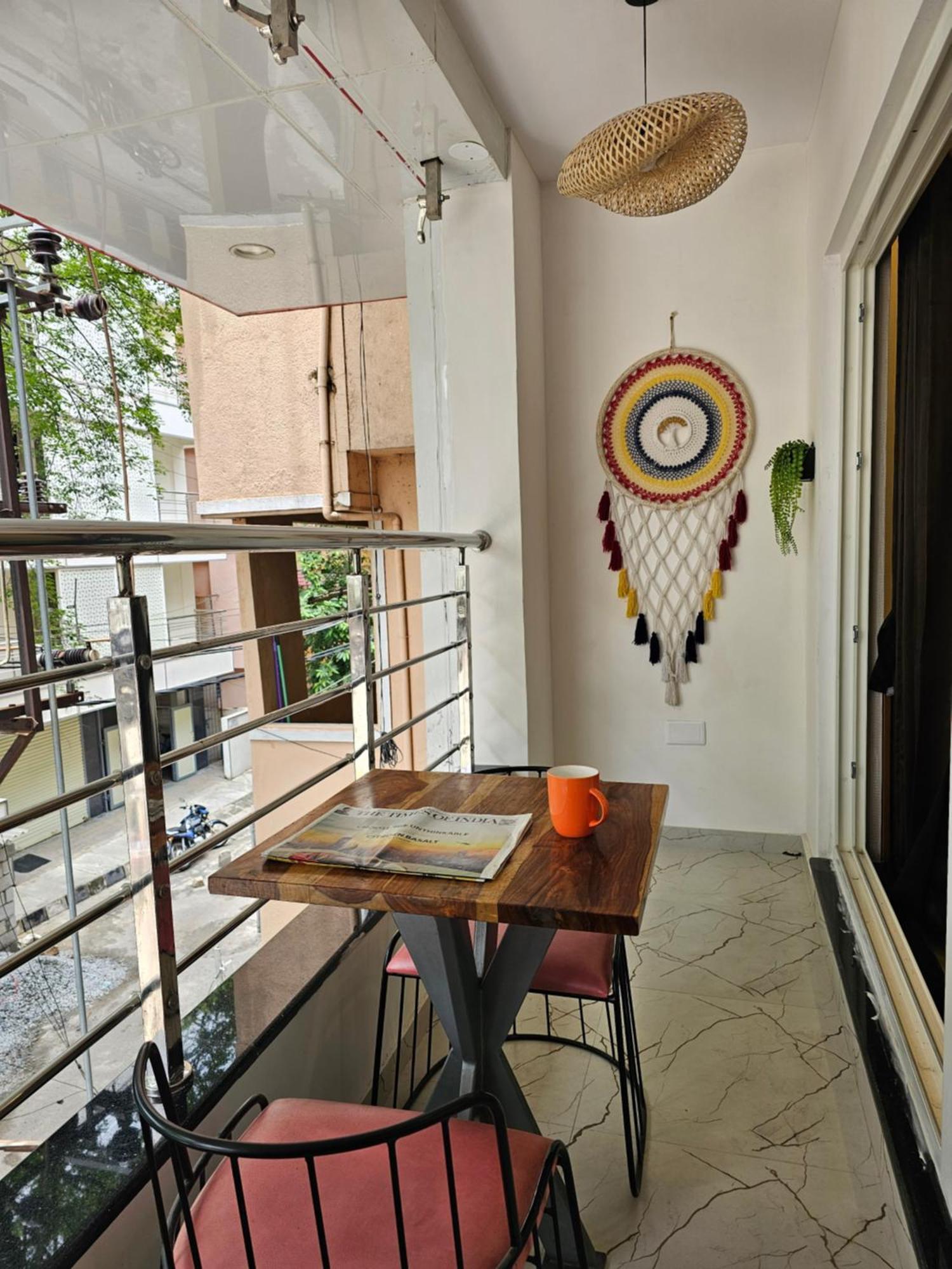 The Urban Nest Hotel Бангалор Екстериор снимка