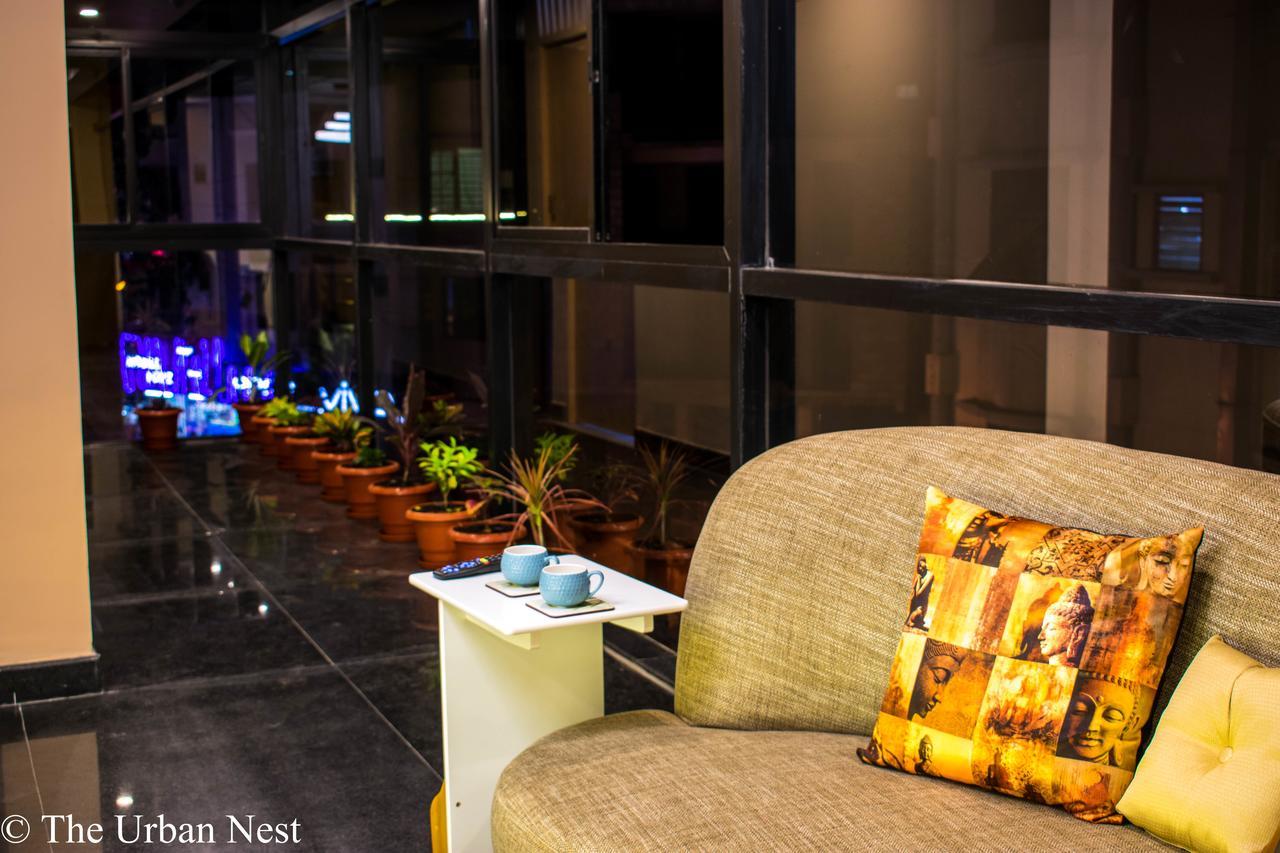 The Urban Nest Hotel Бангалор Екстериор снимка