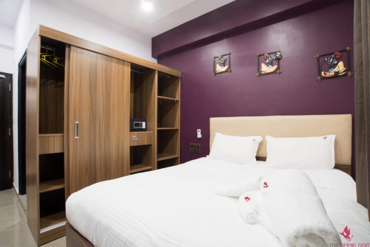 The Urban Nest Hotel Бангалор Екстериор снимка