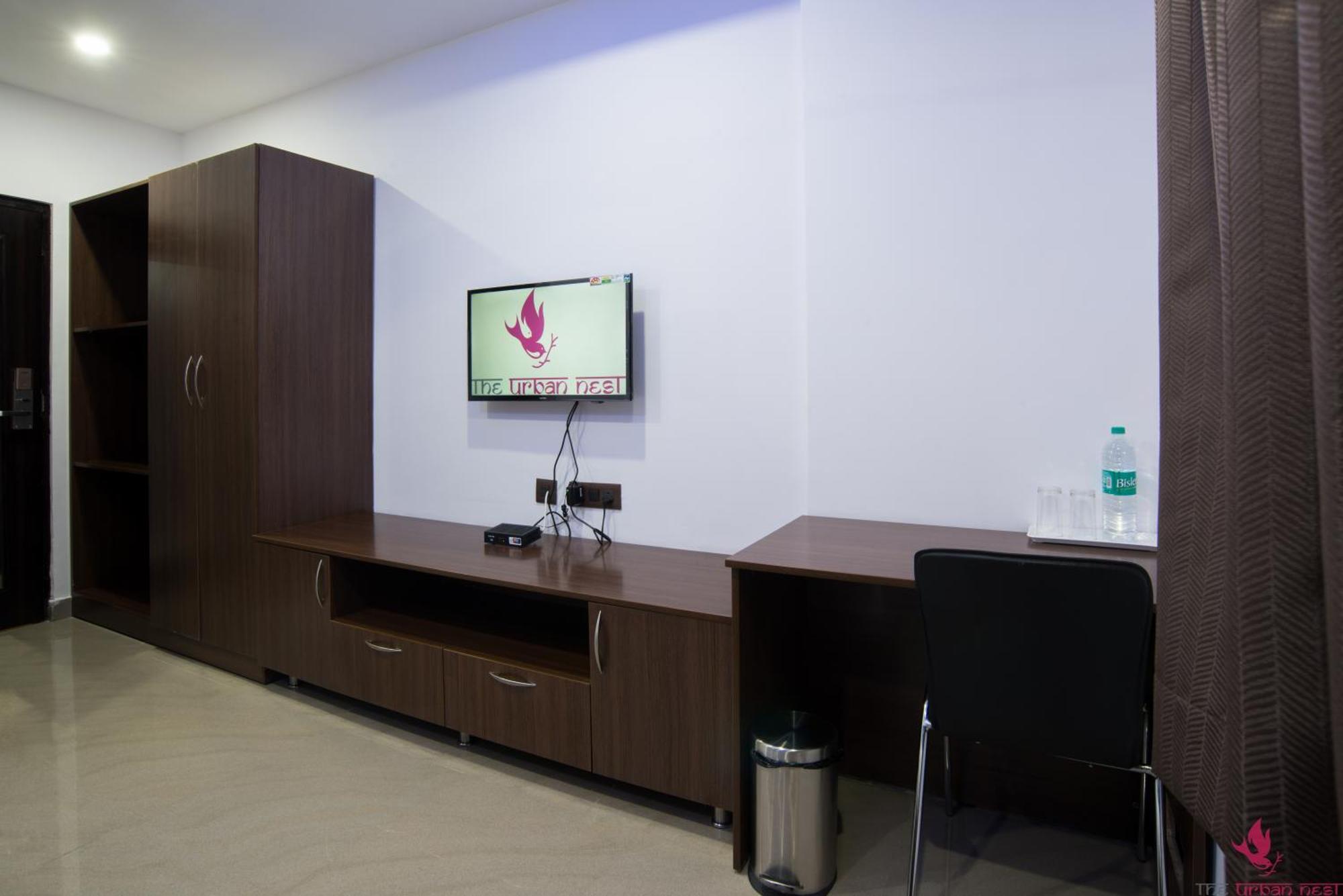 The Urban Nest Hotel Бангалор Екстериор снимка